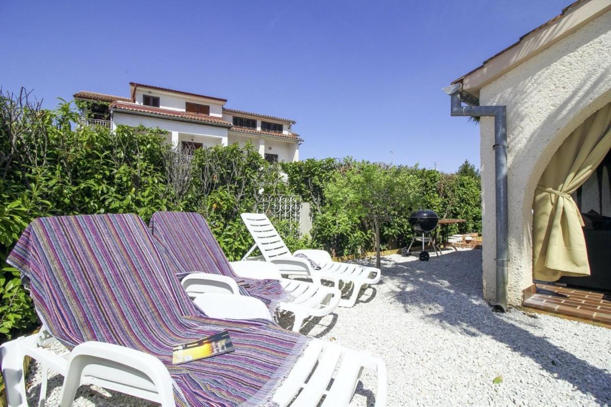 Casa Parenzana In Porec - Haus Fuer 7-9 Personen Poreč Exterior foto