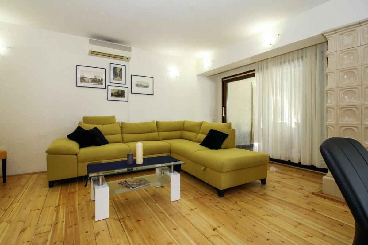 Casa Parenzana In Porec - Haus Fuer 7-9 Personen Poreč Exterior foto